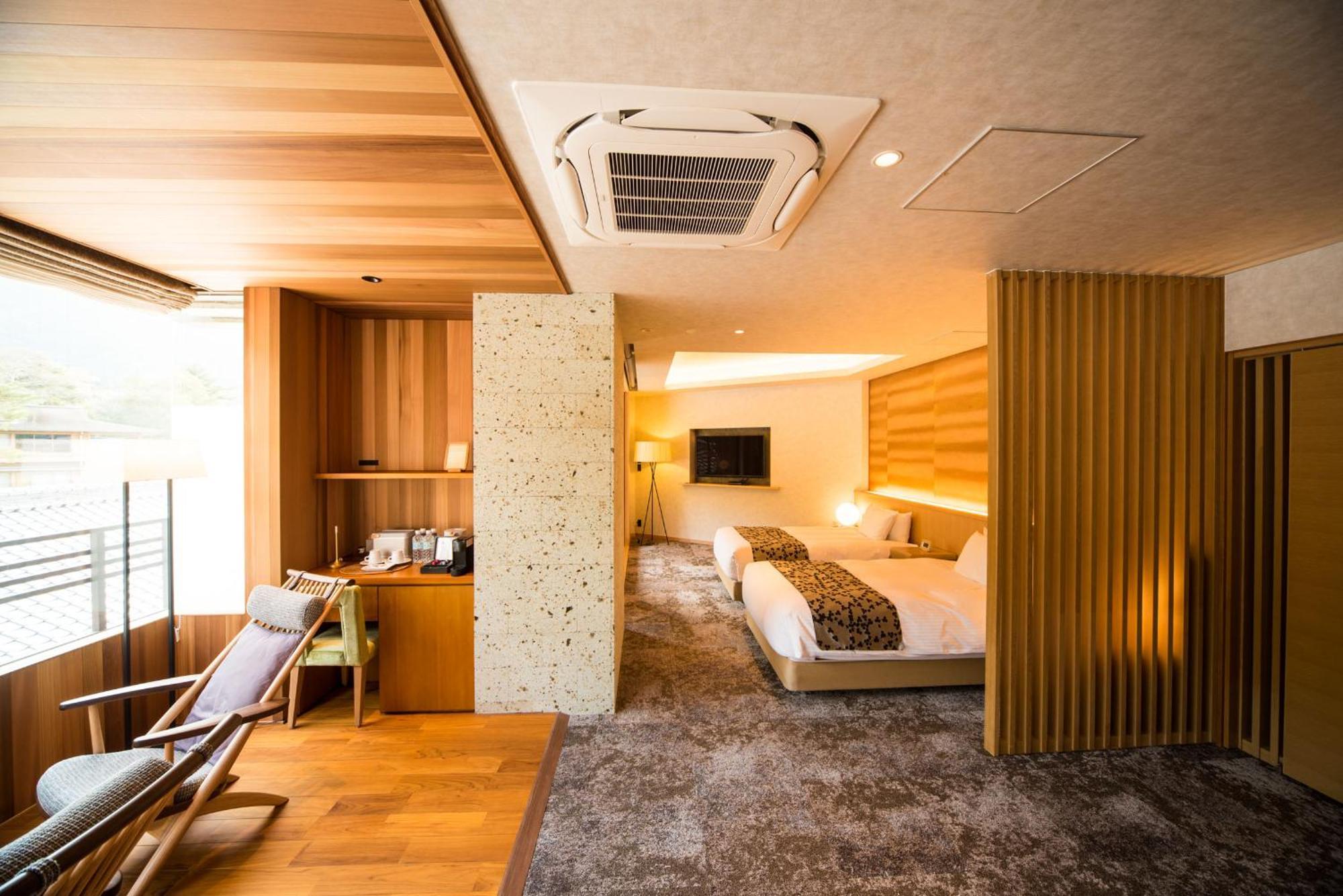 Miyajima Grand Hotel Arimoto Hatsukaichi Bagian luar foto