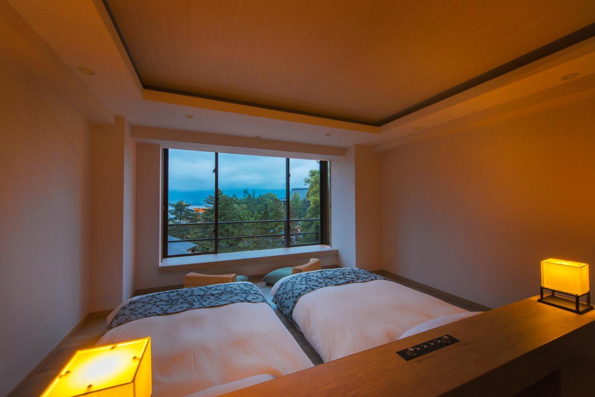 Miyajima Grand Hotel Arimoto Hatsukaichi Bagian luar foto