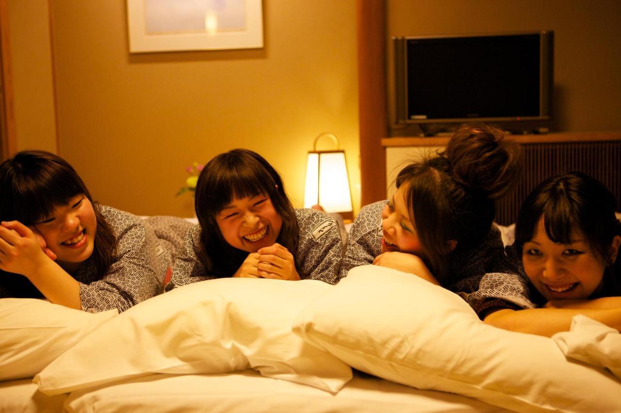 Miyajima Grand Hotel Arimoto Hatsukaichi Bagian luar foto